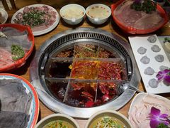 -城墙拐拐火锅(三峡广场黑金冠店)