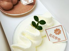 -花花卷卷·鲜食蛋糕(静安久光百货店)