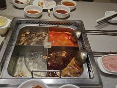 -海底捞火锅(新松江路店)