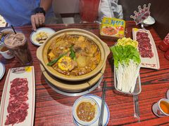 -沙胆彪炭炉牛杂煲(上海日月光广场店)