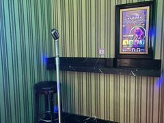 -皇马纯KTV·量贩·聚会(民治店)