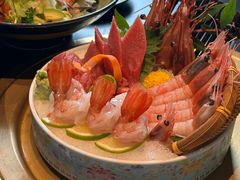 -山川小町·极番烧肉(新地假日广场店)