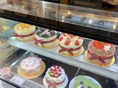 -花花卷卷·鲜食蛋糕(静安久光百货店)