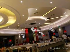 大堂-必胜客(湘隆店)