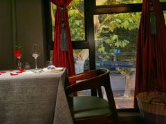 -弦月窗LUNETTE BY AMANDA(复兴路店)