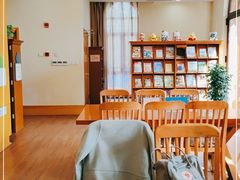 -静安区少年儿童图书馆(康定东路)