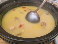 -乔街深夜食堂·小龙虾·高压锅生蚝(杭州总店)
