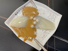 -串妹花式冰粉(乐山总店)