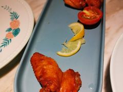 BBQ鸡翅-蜜桃花开·中西融合菜E&W(南长街店)