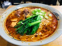 -丁丁猫重庆小面(徐州路店)