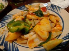 -Cuc Gach Quan Restaurant