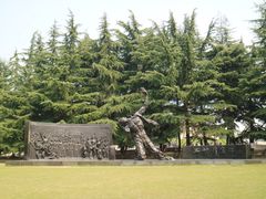 -上海市龙华烈士陵园