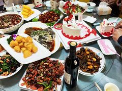 -绿岛酒楼(小海地店)