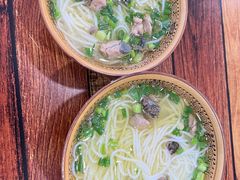 -正宗李家土鸡米线店