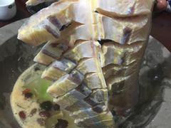 -姚记抚仙湖石锅鱼庄