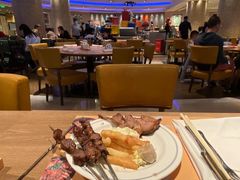 -咖啡苑自助餐厅·中国大饭店