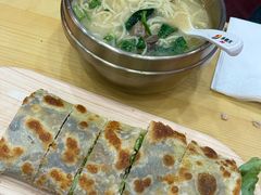 -卷翻天·卷饼(欧亚商都店)