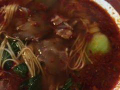 酸辣面-源一咖啡馆(麒麟巷步行街店)
