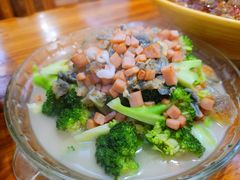 上汤西兰花-川娃子(万塘汇店)