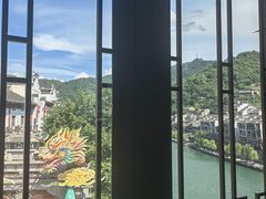 -包整·丝娃娃(甲秀楼景观店)