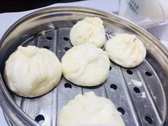 三鲜馅包子-峨嵋酒家(地安门店)