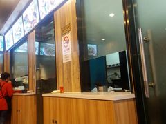 小馄饨-大龙汤包