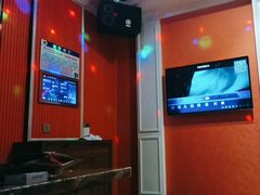 -蓝乐光量贩KTV(浦东禹悦汇店)
