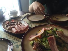 -马迭尔德式西餐精酿啤酒屋(中央大街店)
