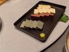 -余欢领鲜火锅(新街口店)