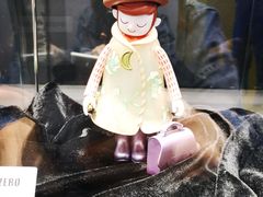 -上海跨国采购会展中心