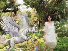 -Chom Cafe and Restaurant