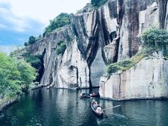 -绍兴东湖风景区