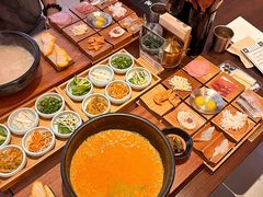 -银米·云南传统过桥米线(双廊黑金冠店)