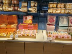 面包甜点陈列柜-好利来(川大店)