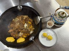 -粘豆包柴火铁锅炖