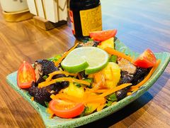 -良米山·云南野生菌过桥米线(上海首店)