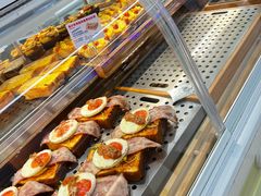 -红星前进面包牛奶公司(君太店)