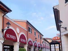 -佛罗伦萨小镇广佛名品奥特莱斯(疏港路店)