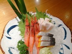 -樱町三味日本料理(城乡世纪广场店)