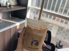 -瑞幸咖啡(芳村万象店)