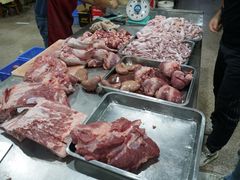 -标记美食新鲜猪杂(兴南大道店)