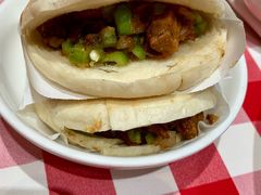 酥皮肉夹馍-西贝(宝乐汇店)