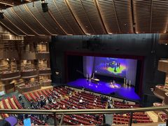 -交通银行前滩31演艺中心