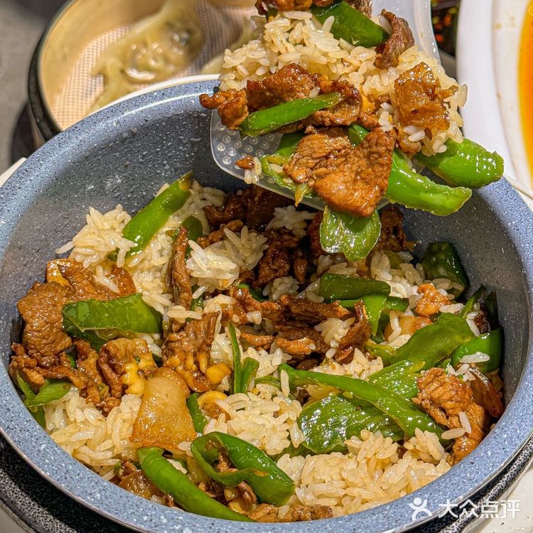 这一碗DIY的鲍鱼小炒肉真是下饭神器啊！