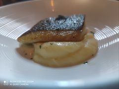 -羽深肉铺 Steak & Wine