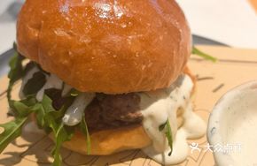 Black Truffle Cream Cheese Mushroom Beef Burger