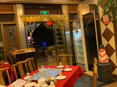 -山城年华老火锅(玉林店)