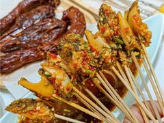 -小董哥烤串·爆汁大油边(故宫店)