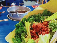 -马路边边麻辣烫联盟路店
