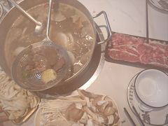 -刘少华贵州小黄牛·鲜牛肉火锅(总店)